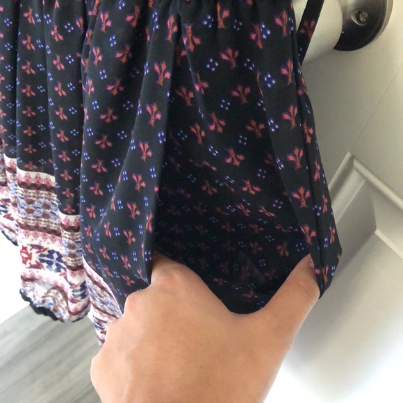 Dress with pockets - Picture 3 of 4